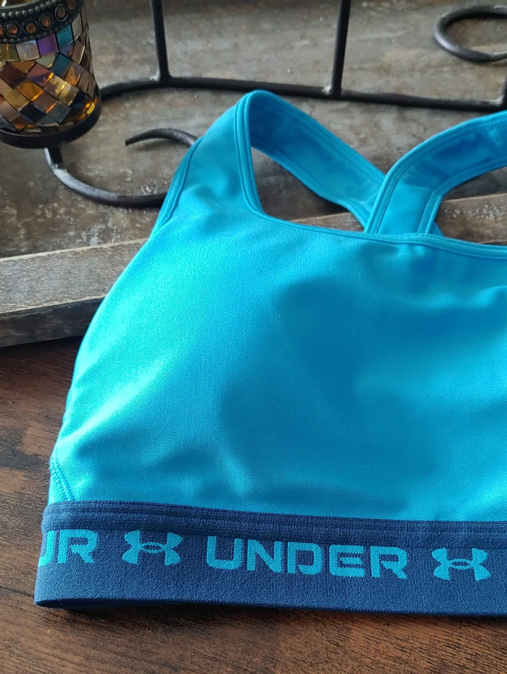 NWOT Under Armour medium Blue Cross Strap Back Padded Sports Bra